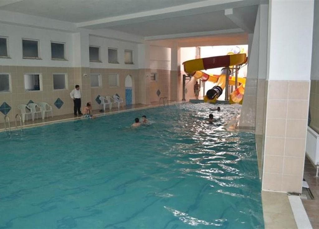 nevsehir kozakli thermal water and hotel room
