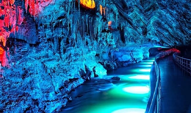gokgol cave stalactites and stalagmites