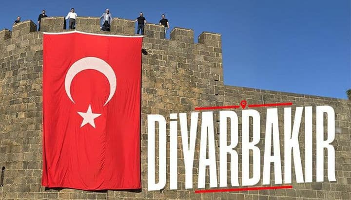 diyarbakir grand mosque courtyard and historical columns